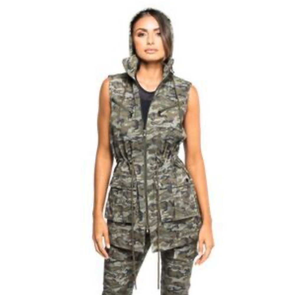 Anatomie camo bella travel vest